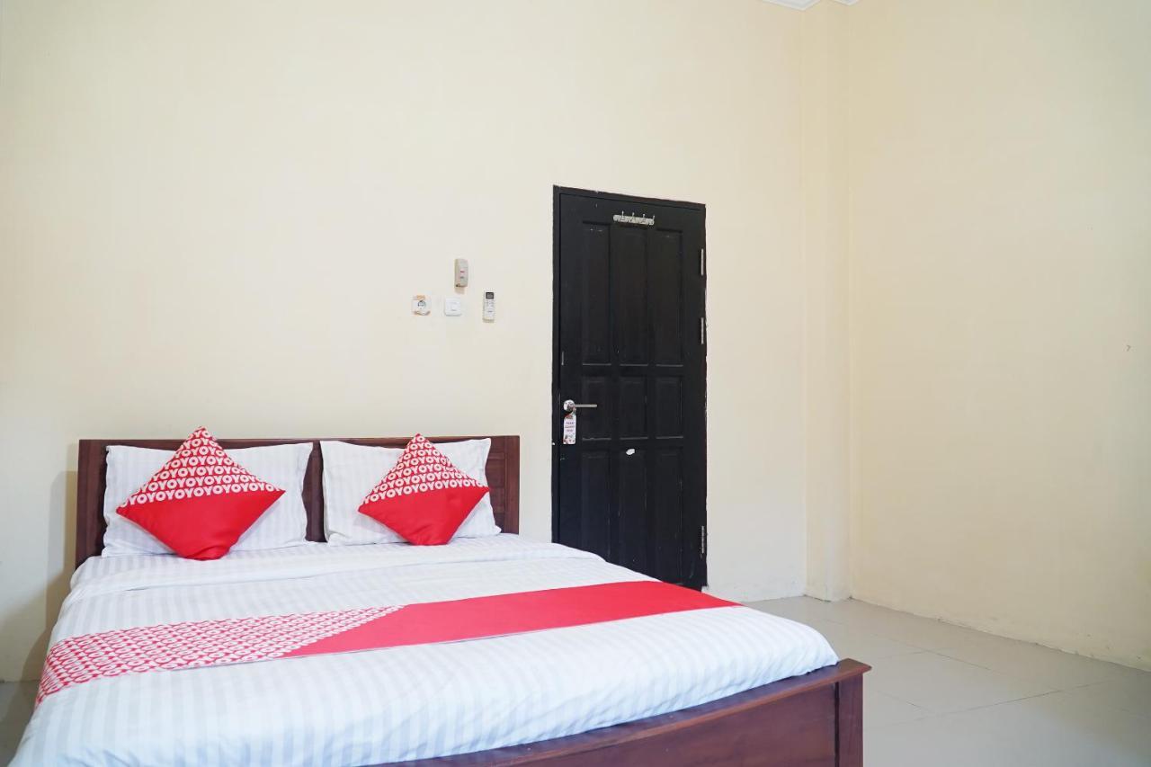 Oyo Flagship 1034 Pondok Mulia Guest House Syariah Баликпапан Екстериор снимка