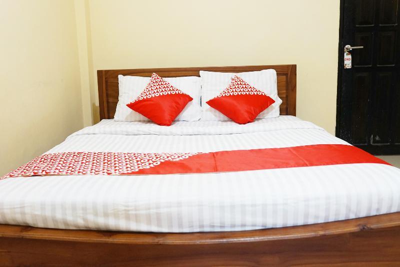 Oyo Flagship 1034 Pondok Mulia Guest House Syariah Баликпапан Екстериор снимка